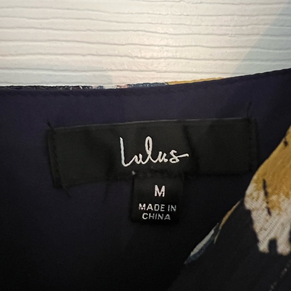 Lulu’s Stunning Soirée Navy Blue Floral Print Maxi Dress Size Medium - Picture 4 of 4